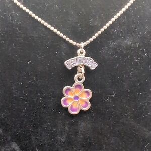 💵2/$10Bundle and Save💵 Silver Toned Friends Necklace With Flower Shaped Focus
